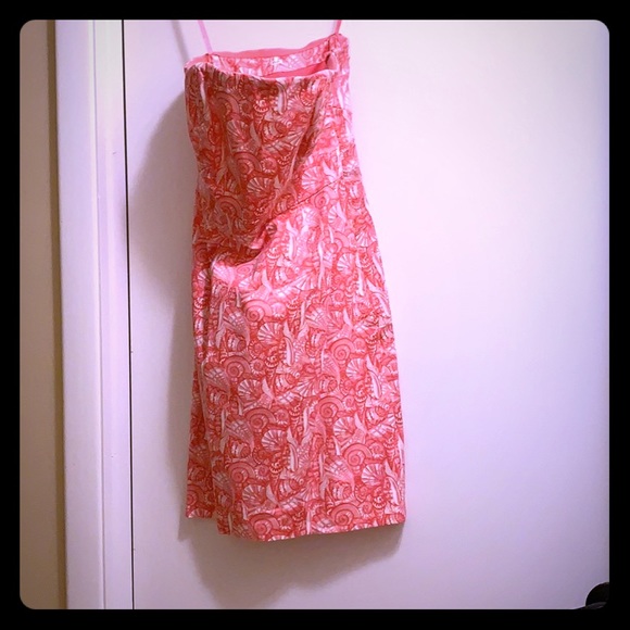 Vineyard Vines Dresses & Skirts - Vineyard Vines pink and white strapless dress